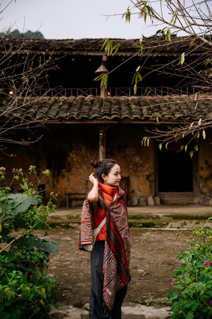 Chụp phóng sự đám giỗ của người Lô Lô Đen nơi Biên cương xa xôi