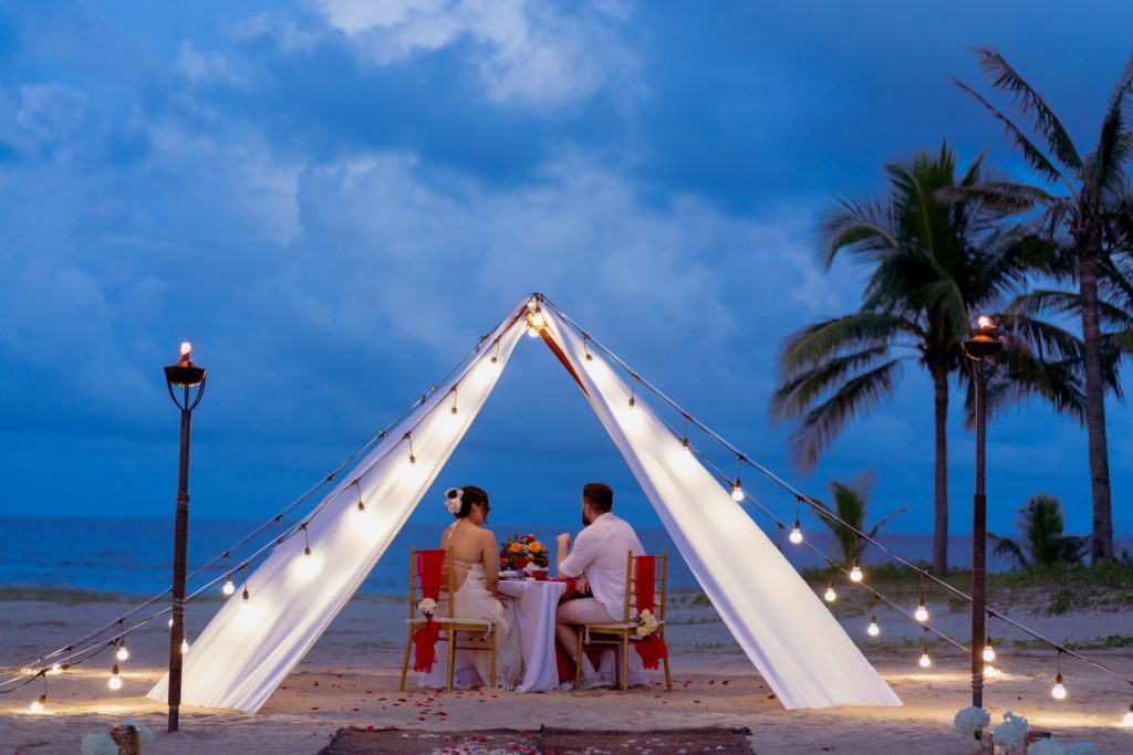 Romatic Dinner | Pullman Resort Danang