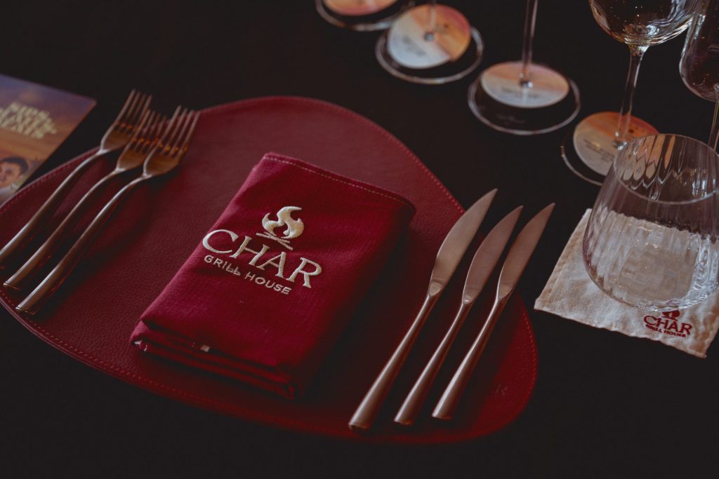 Sips plates beat | Char Fusion resort & Villa Danang